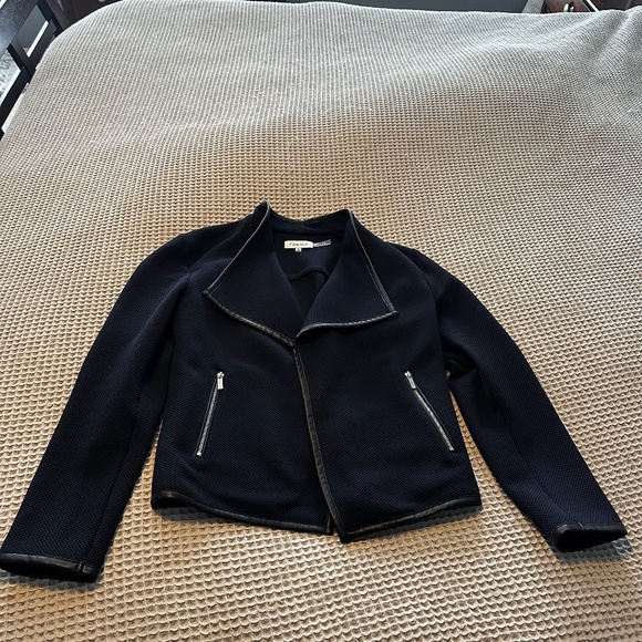 Suit coat - Picture 1 of 1